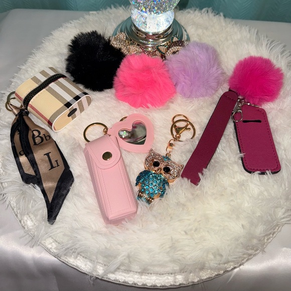 Random Pull or You Pick Bag Charm - Picture 2 of 3